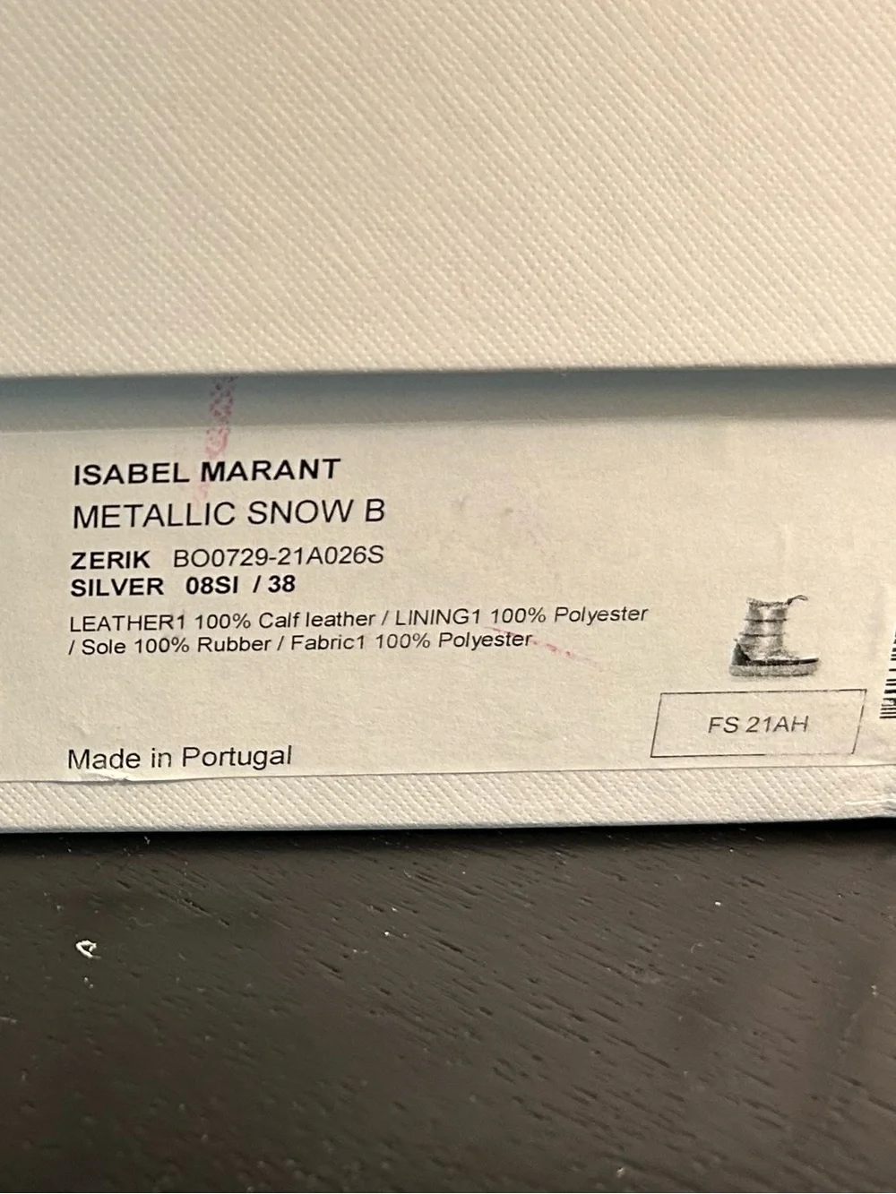 Isabel Marant eye catching